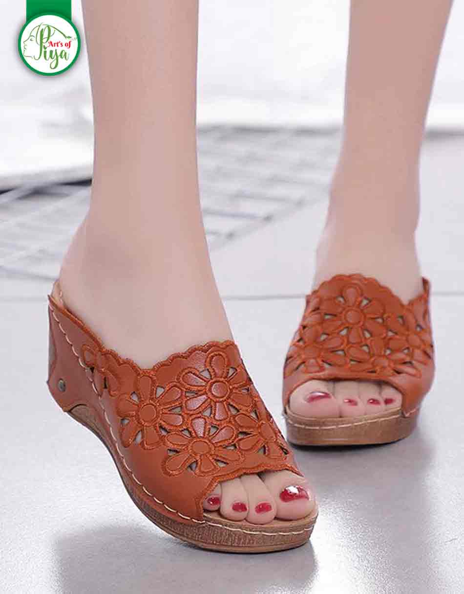Women’s Floral Cutwork Comfort Wedge Sandals
